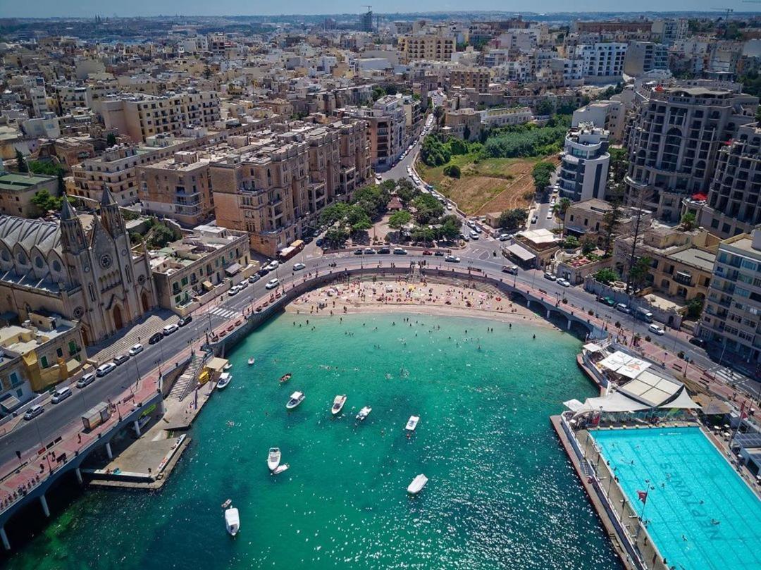 Brand New Appartement Of Two Bedrooms In Σλιέμα Εξωτερικό φωτογραφία
