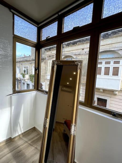 Brand New Appartement Of Two Bedrooms In Σλιέμα Εξωτερικό φωτογραφία